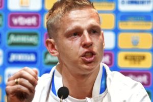 Hadapi Skotlandia, Zinchenko Ingin Bawa Ukraina Lolos Piala Dunia