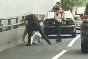 Viral di Media Sosial, Polisi Tangkap Pelaku Pemukulan di Jalan Tol