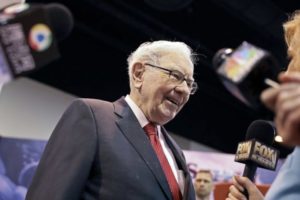 Rekor Lelang Termahal, Makan Siang dengan Warren Buffet Laku 19 Juta Dolar AS