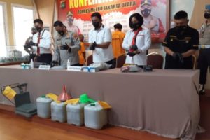 Kurangi Timbangan Sekitar 0,3 Kilogram per Jeriken, Polisi Tangkap Seorang Penjual Minyak Goreng