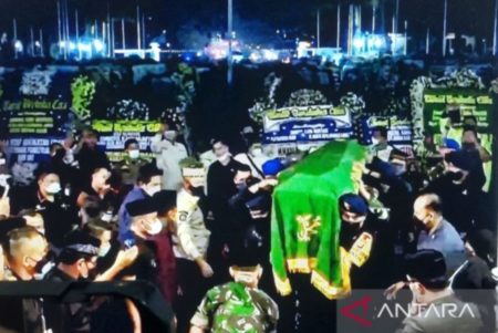 Pagi Ini Warga dan Tamu Padati Gedung Pakuan Bandung Sebelum Eril Dimakamkan