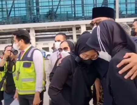 Usai Pemakaman, Ridwan Kamil Ungkapkan Rasa Cinta ‘Terakhir’ untuk Emmeril Kahn Mumtadz