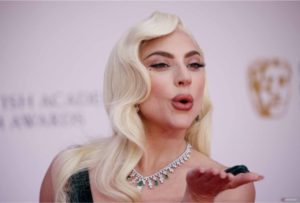 Sebagai Harley Quinn, Lady Gaga akan Jadi Lawan Main Joaquin Phoenix di ‘Joker 2’