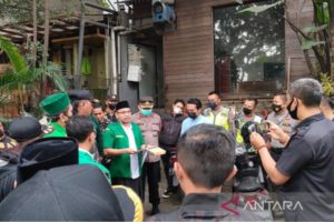 Serahkan Masalah ke Proses Hukum, Atas Nama Holywings Hotman Paris Minta Maaf