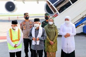 Wapres Ma’ruf Amin Berangkatkan 449 Jamaah Haji Kloter Pertama Asal Jatim