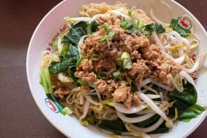Bakmie Akho, Sajian Halal dan Lezat dari Kota Tangerang