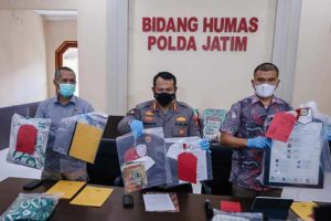Pemimpin Khilafatul Muslimin Surabaya, Tertangkap dan Ditetapkan Tersangka