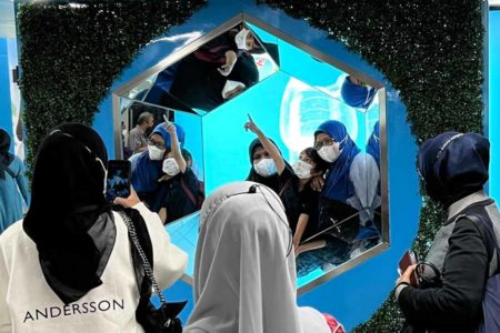HUT Jakarta, MRT jadi Tempat Wisata Dadakan Masyarakat