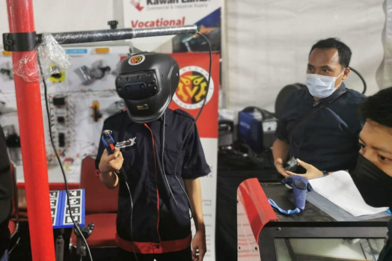Mencari Titik Temu Lulusan SMK dan Dunia Usaha dalam Gelar Vokasi 2022
