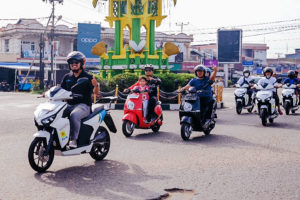 Motor Listrik Produk Dalam Negeri Usung Teknologi Smart Battery Rakitan Cikarang