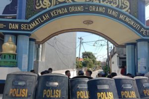 Polisi Amankan 60 Orang, Halangi Penjemputan Tersangka Kekerasan Seksual di Ploso Jombang