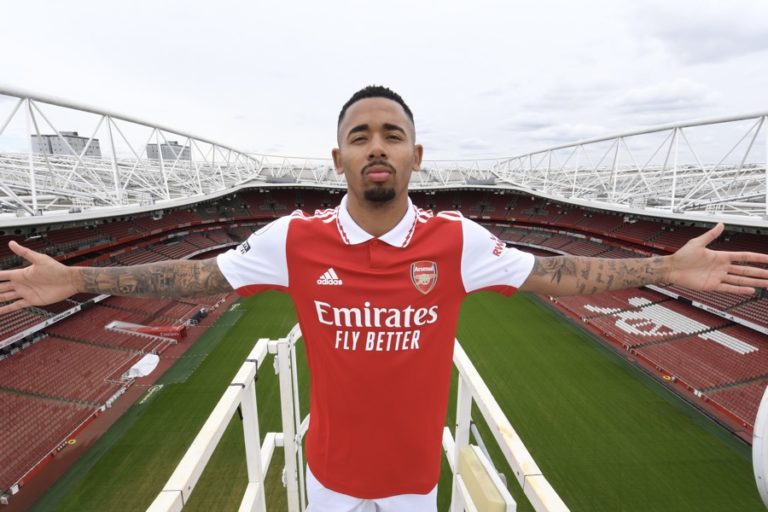 Gabriel Jesus Cetak 2 Gol, Arsenal Kalahkan Leicester 4-2