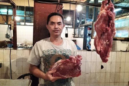 Pasca Idul Adha, Harga Daging Sapi di Jakarta Barat Masih Tetap Rp140 Ribu per Kilogram