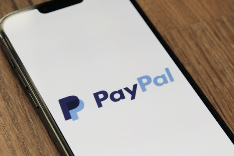 Akibat Blokir Paypal dan Steam, Hastag Blokir Kominfo Trending di Twitter