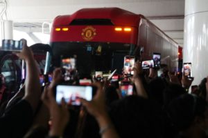 Manchester United Dapat Sambutan Meriah Saat Tiba di Thailand