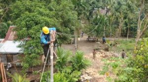 Warga Sambut Penuh Suka Cita, 83.240 Desa Telah Menikmati Listrik