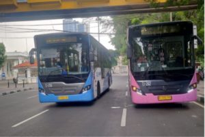 Komitmen Pelayanan Aman dan Nyaman bagi Pelanggan Wanita, Trans Jakarta Kembali Mengoperasikan Bus ‘Pink’