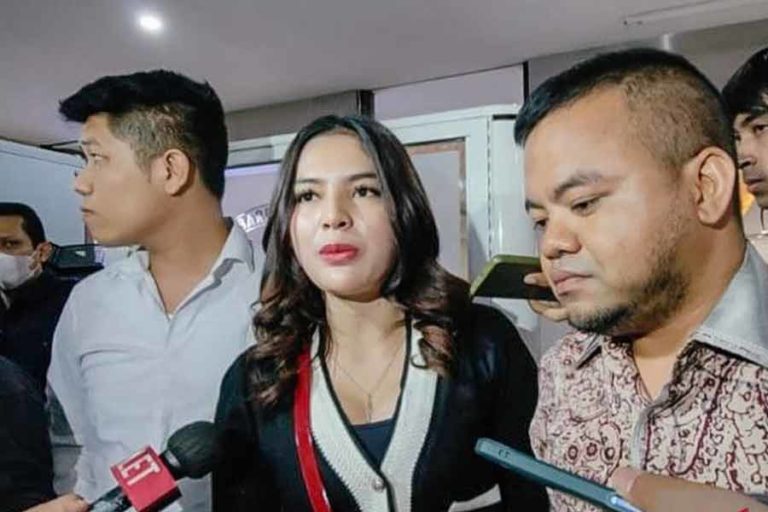 Diperiksa Empat Jam Terkait Laporan Hotman Paris, Iqlima Kim Jawab Pertanyaan 37 Halaman