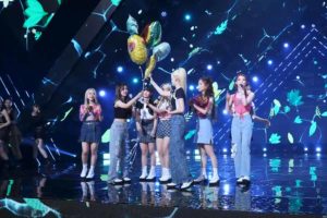 Kalahkan POP! milik Nayeon TWICE, Lagu Up! Kep1er Raih Trofi di KBS Music Bank