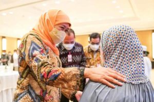 Gubernur Khofifah Dukung Himperra Wujudkan Perumahan Murah untuk Masyarakat Menengah ke Bawah