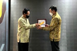 Edisi Khusus, Sultan HB X Terima Uang Baru Bernomor Seri Tanggal Kelahiran