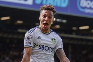 Mendy Bikin Blunder, Leeds United Bantai Chelsea 3-0