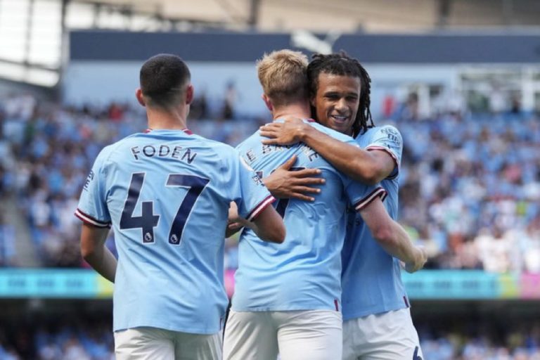 Kokoh di Puncak, Manchester City Bantai Bournemouth 4 Gol Tanpa Balas