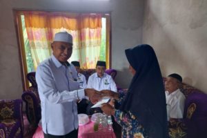Keluarga Korban Terkaman Buaya di Danau Tolire dapat Bantuan dari Baznas Ternate