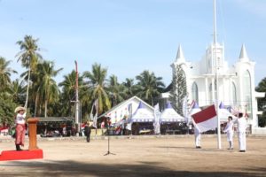 Mendagri Tito Karnavian Pimpin Upacara HUT RI di Pulau Rote NTT