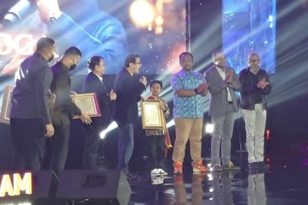 Yasonna Laoly Kukuhkan Farel Prayoga Jadi Duta Kekayaan Intelektual Pelajar