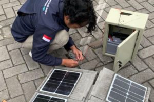 Listrik Bersih, Mahasiswa UGM Kembangkan Genteng Bertenaga Surya