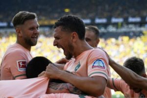 Comeback, Wender Bremen Kalahkan Dortmund 3-2 Lewa Gol Oliver Burke