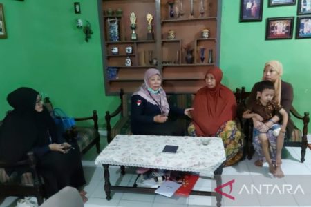 PMI Korban Penyekapan di Kamboja Asal Palembang Tiba di Jakarta