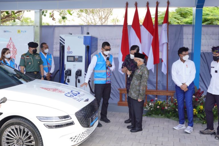Wapres Ma’ruf Amin Tinjau Kesiapan SPKLU PLN, Sambut Puncak Acara Presidensi G20