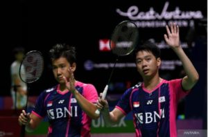 Cetak Kemenangan, Tiga Ganda Putra Indonesia Maju ke Babak Selanjutnya di Tokyo Metropolitan Gymnasium