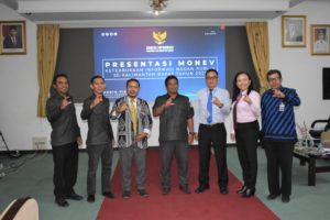 Bawaslu Kota Pontianak Komitmen Lebih Terbuka saat Presentasikan Keterbukaan Informasi