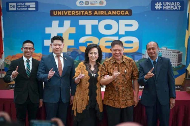 Wow, Pasangan Satu Alumni Ini Tiga Kali Tercatat Dalam Rekor MURI