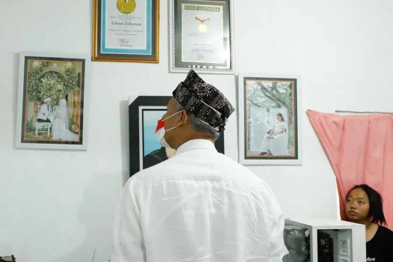 Bang Dzoel di Mata Ganjar, Legenda Fotografi yang Menginspirasi
