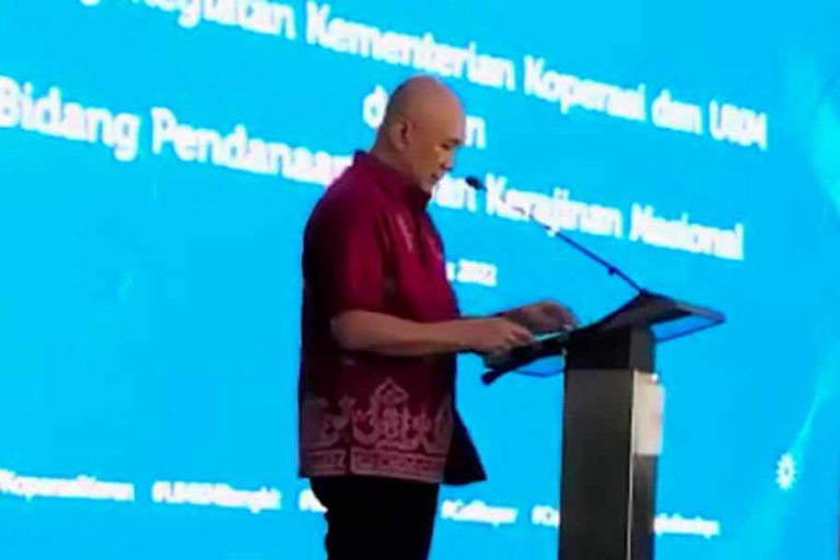 Perluas Pasar dan Bertahan dalam Kompetisi, Teten Masduki: UMKM Terkoneksi Platform Digital Capai 20,5 Juta