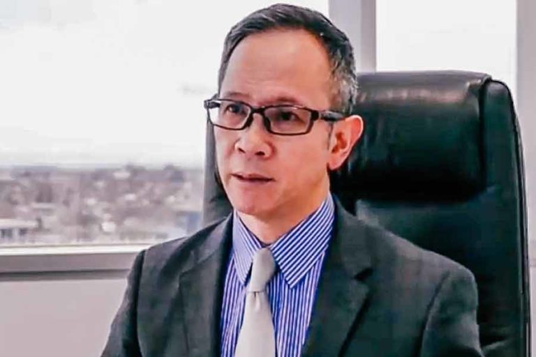 OJK: Ekonomi Dunia Tak Menentu, Sektor Jasa Keuangan Tetap Stabil