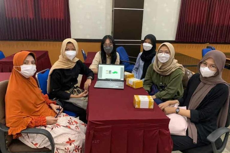 Cacapa, Obat Kumur Mahasiswa FKG Unair yang Raih Pendanaan PKM