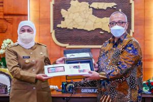 BI Luncurkan Uang TE 2022, Gubernur Khofifah: Kita harus Kerja Keras Kendalikan Inflasi