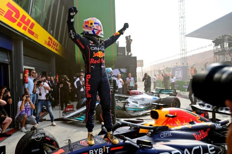 Perpanjang Rekor Kandang, Max Verstappen Juara F1 GP Belanda