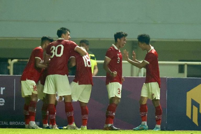 Gol Dendy Sulistyawan Pastikan Kemenangan 2-1 Indonesia dari Curacao