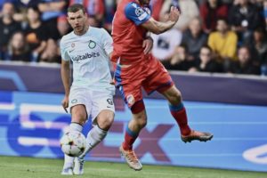 Menang 2-0, Inter Milan Kurung Tuan Rumah Viktoria Plazen