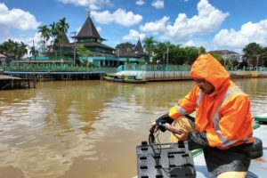 Tim ESN Uji Kadar Mikroplastik di 3 Sungai Banjarmasin Kalimantan Selatan