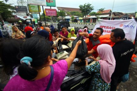 Bulog Gelar Operasi Pasar Cegah Kenaikan Harga Beras Akibat BBM
