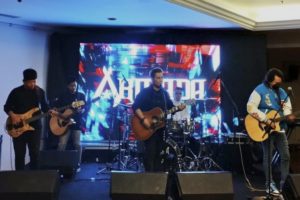 Band Armada Keliling 15 Kota Gelar Konser 15 Tahun Berkarya
