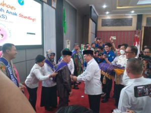 Kejar Target Nasional, Bapak dan Bunda Stunting Kodam XII Tanjungpura Dikukuhkan Wagub Kalbar
