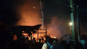 Hampir 4 Jam, Pandan Sari Balikpapan Terbakar, 34 Rumah dan Toko Hangus